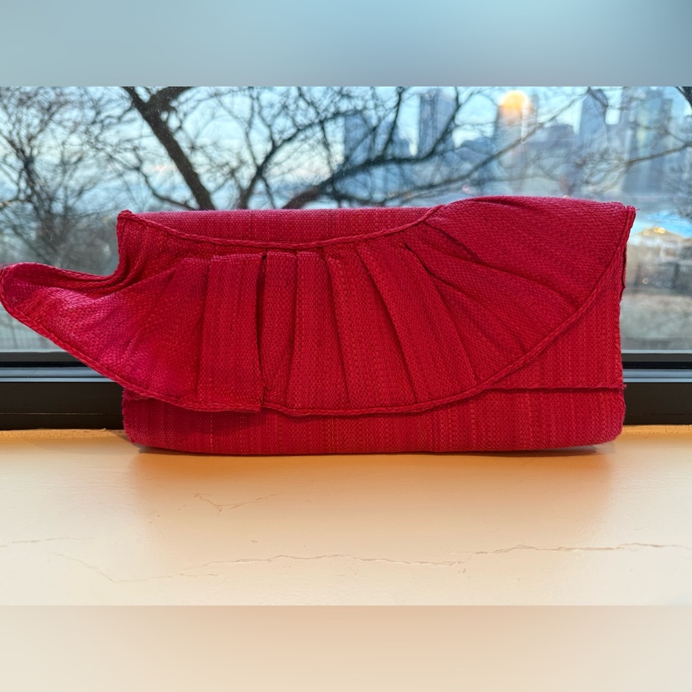 Mar Y Sol Pink Raffia Clutch